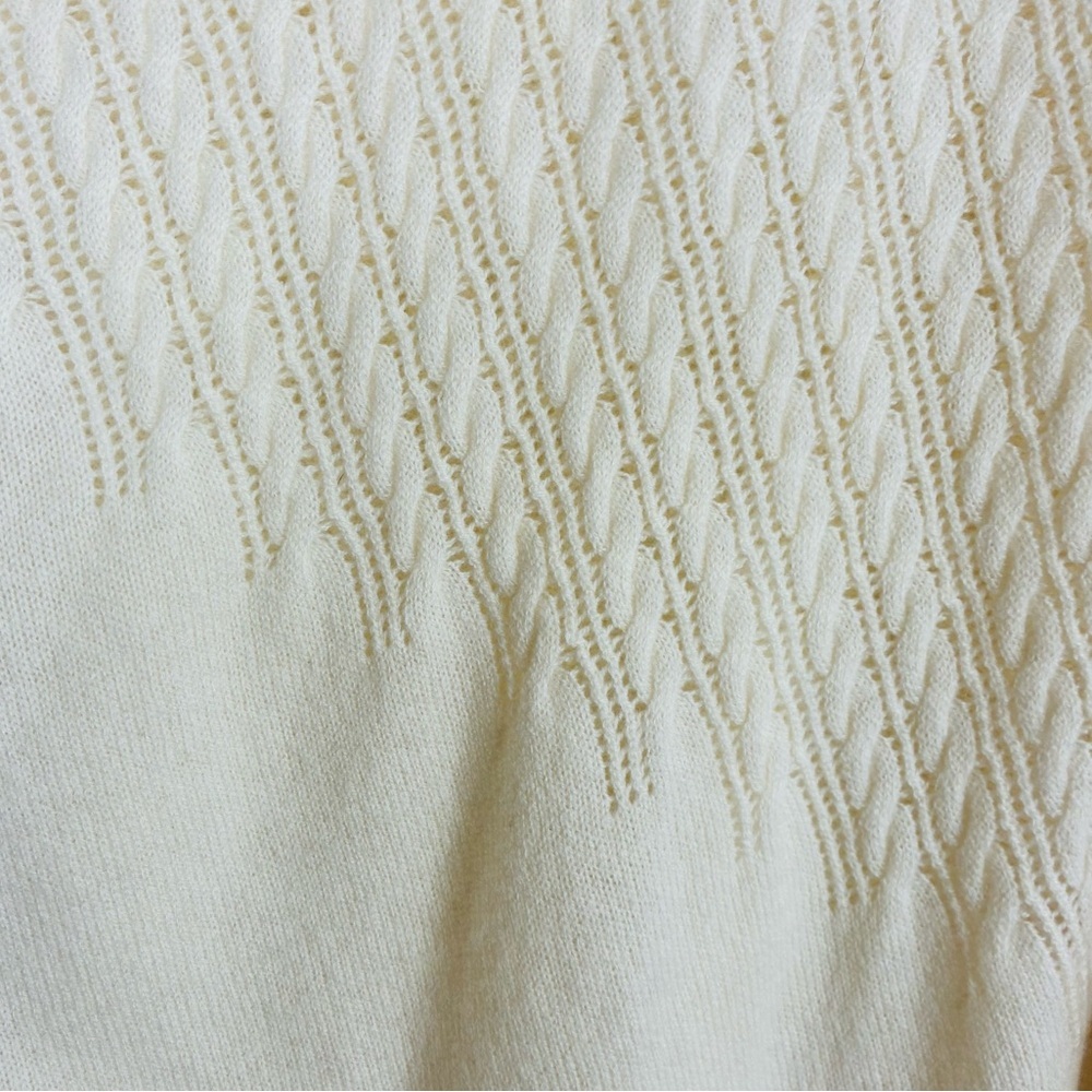 Magaschoni 100% cashmere cream colored semi sheer cable knit poncho. One size. - Picture 4 of 8